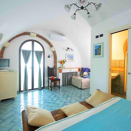 Hotel La Ninfa Амальфі Екстер'єр фото